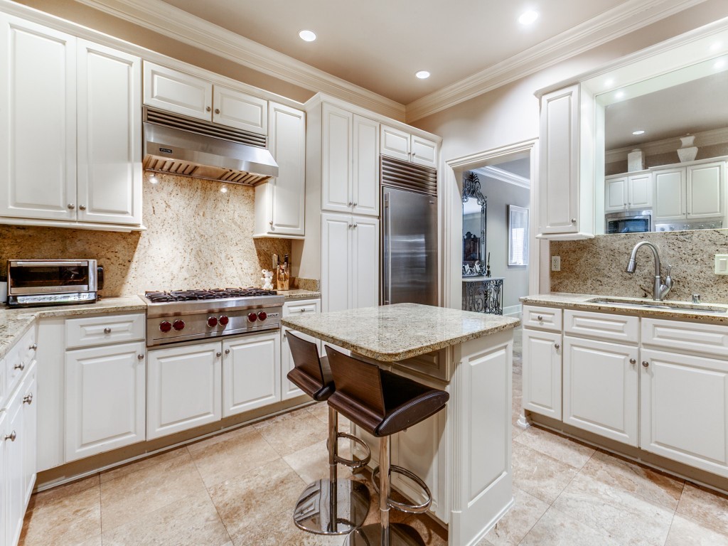 6605 Bandera Avenue 1F