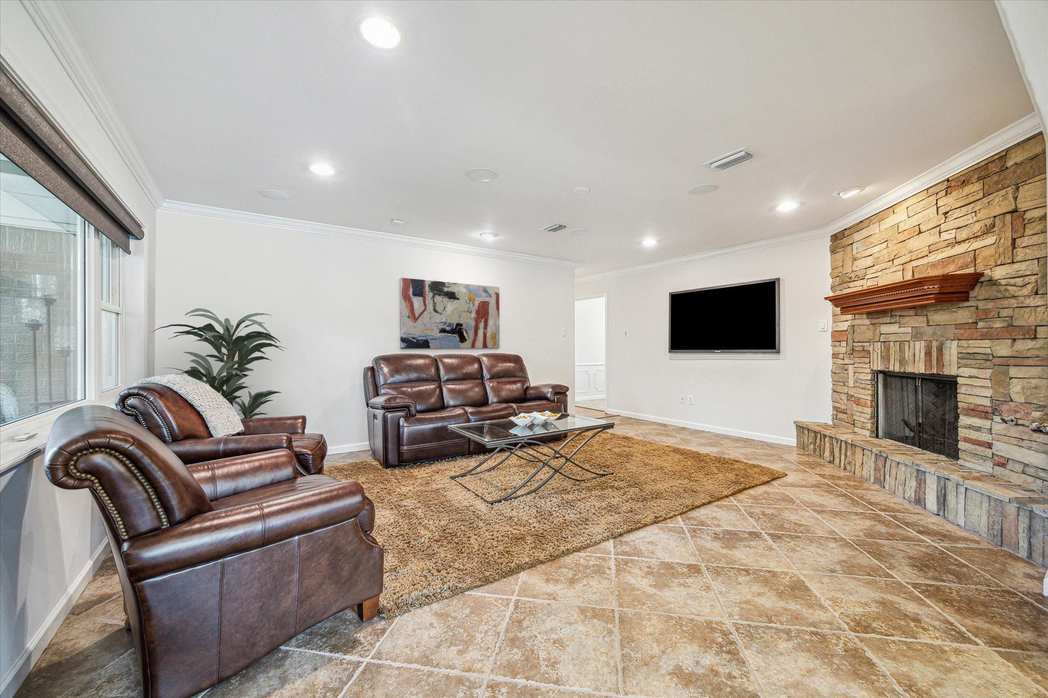 4907 Candletree Drive