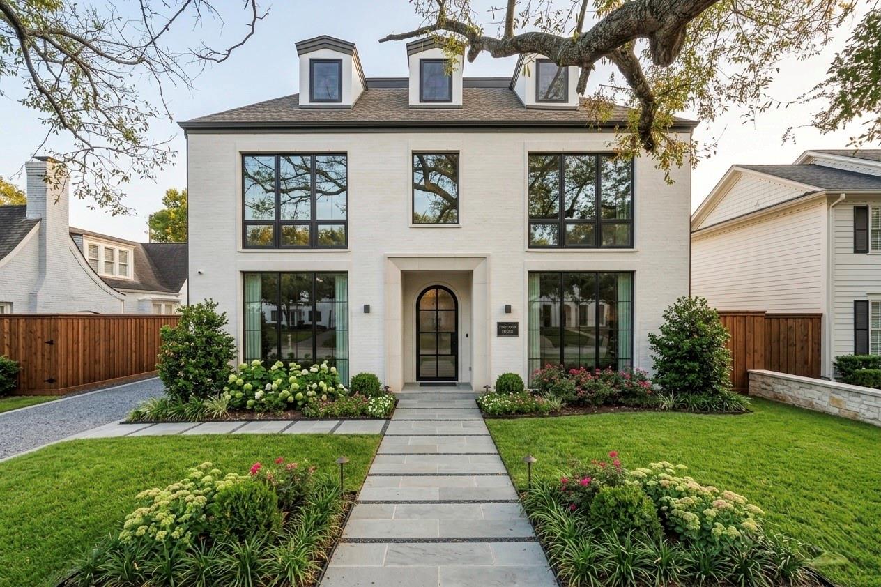 2217 Pelham Drive