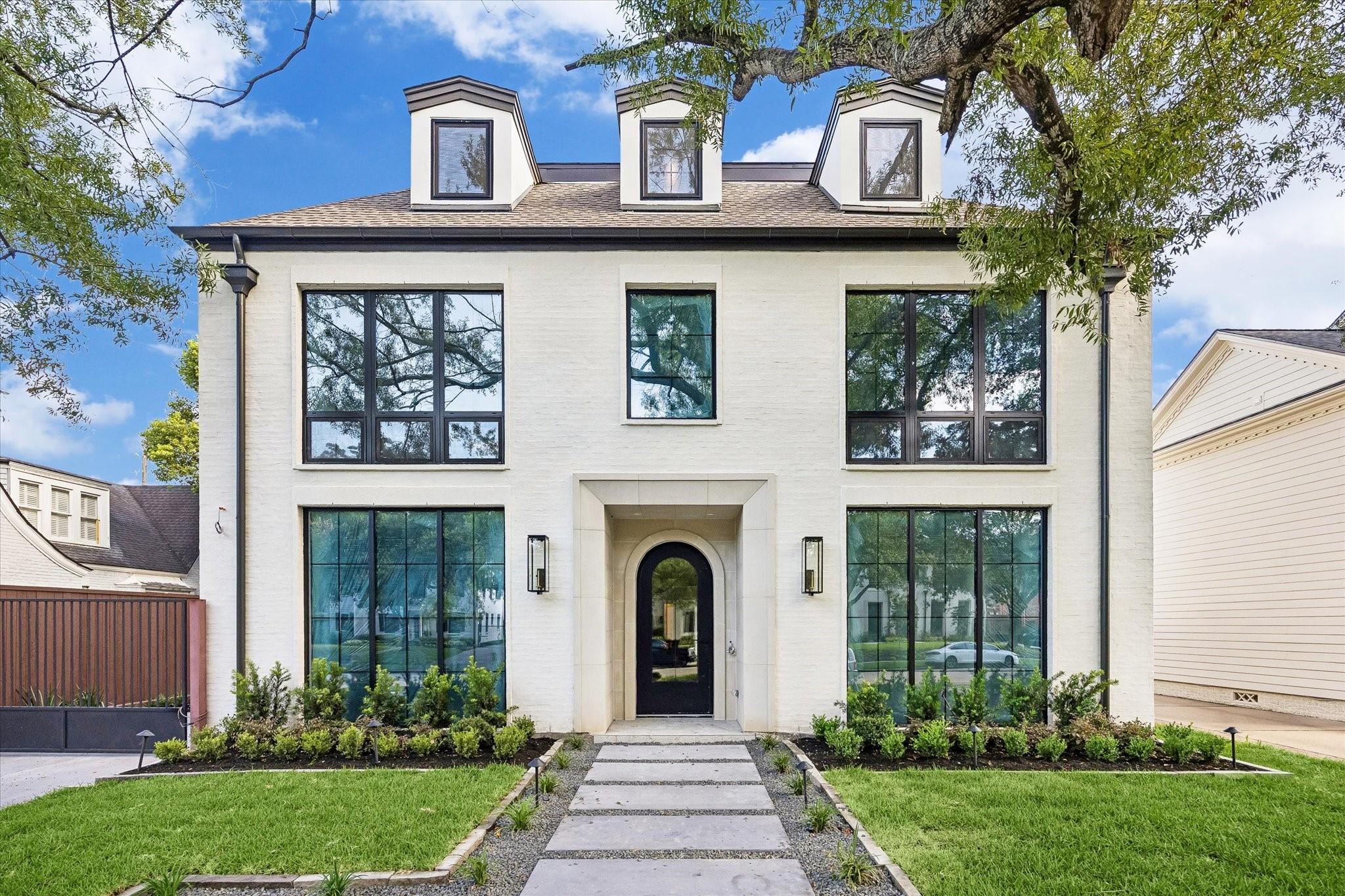 2217 Pelham Drive