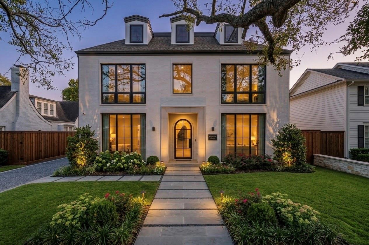 2217 Pelham Drive