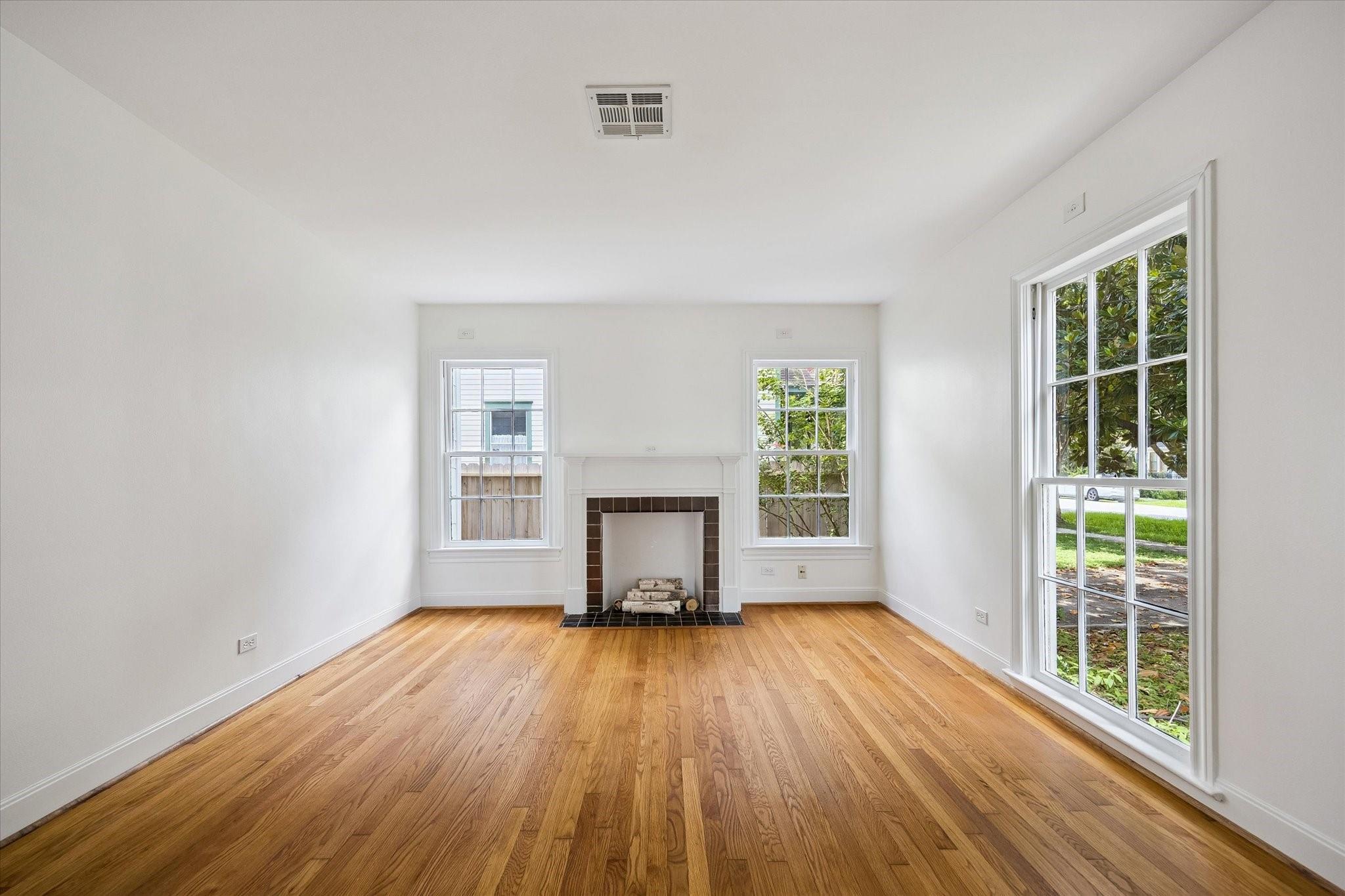 326 W 22nd Street