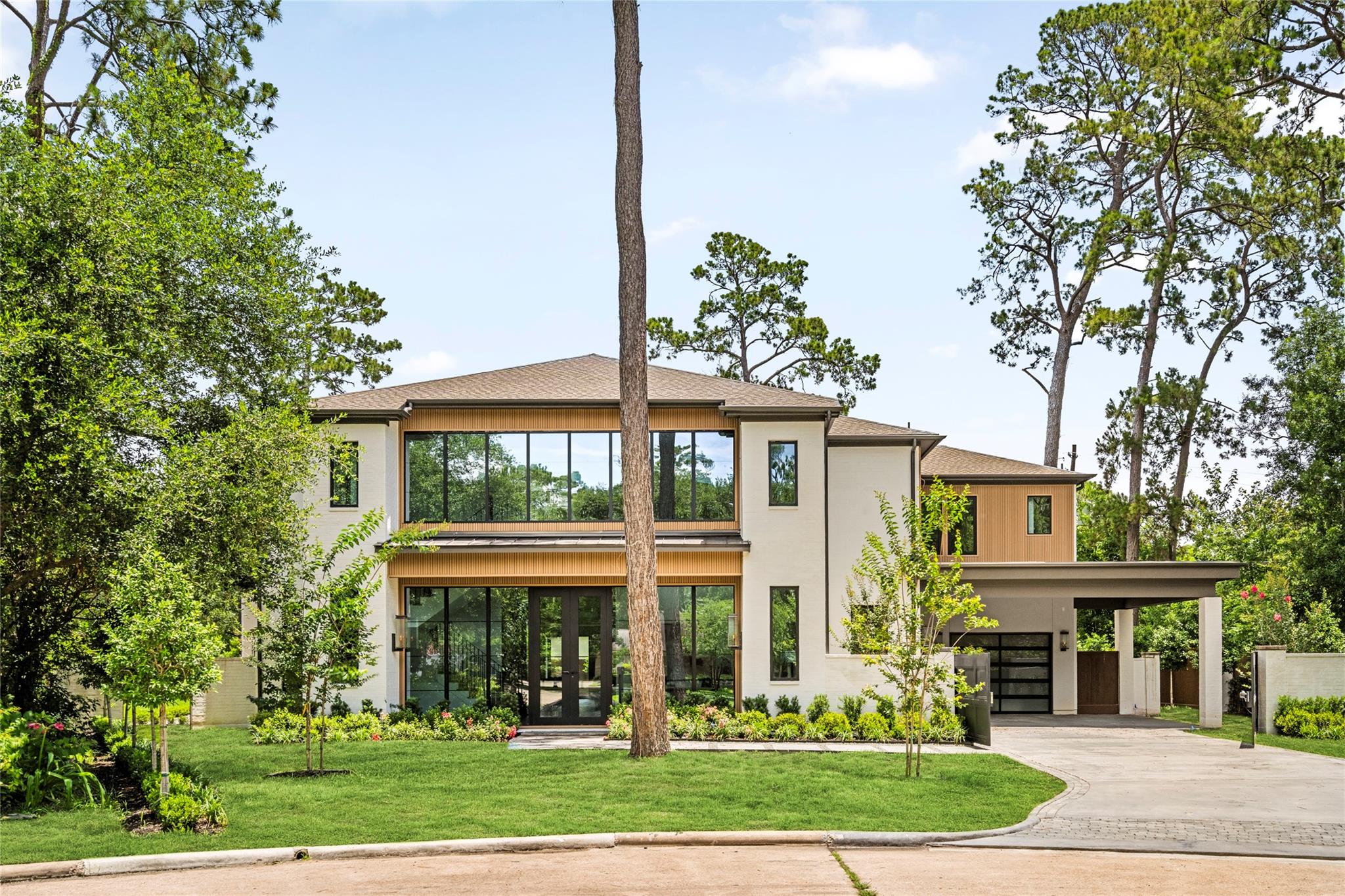 710 Glen Echo Lane