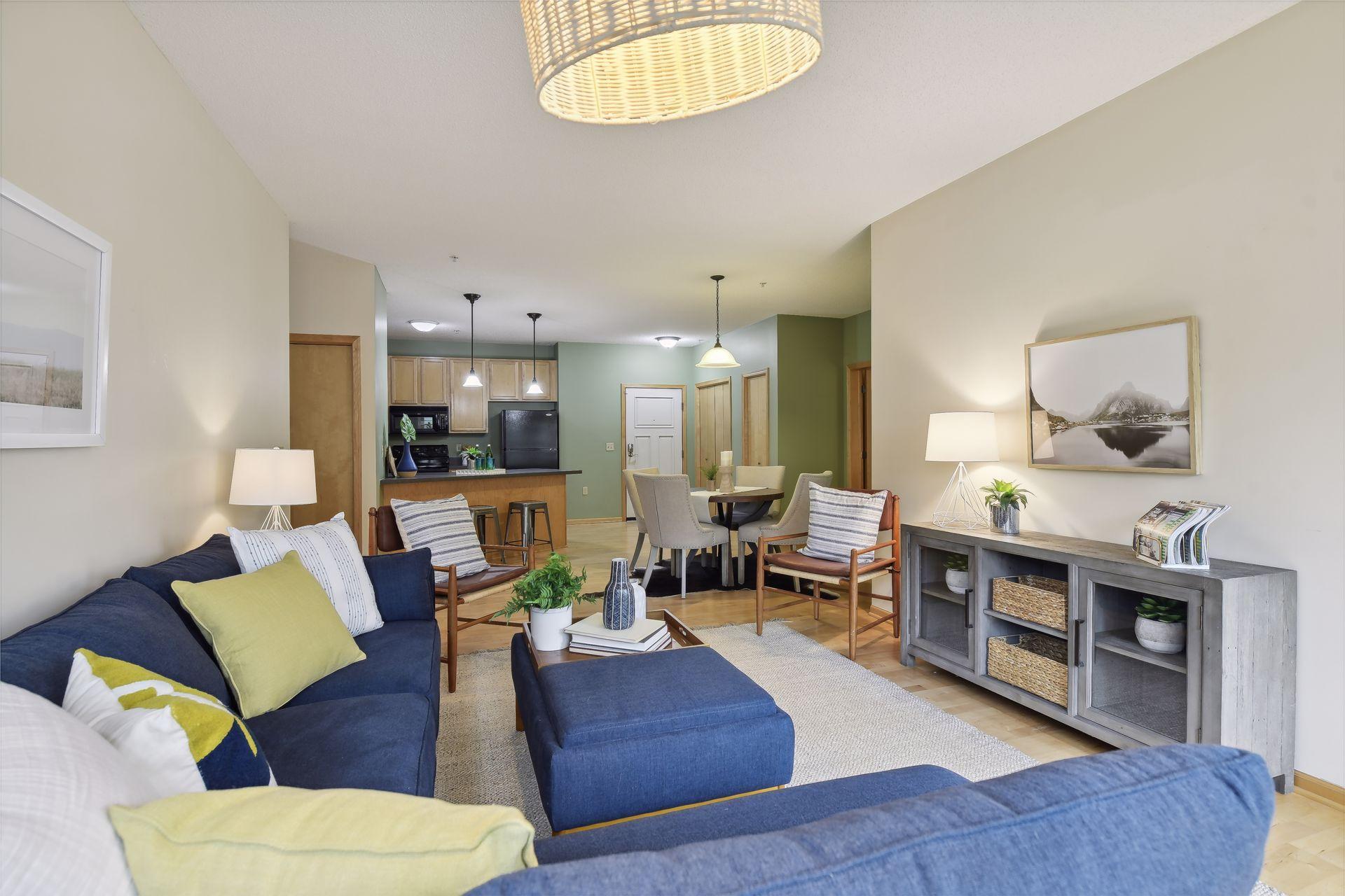 2530 E 34th Street Unit: 207