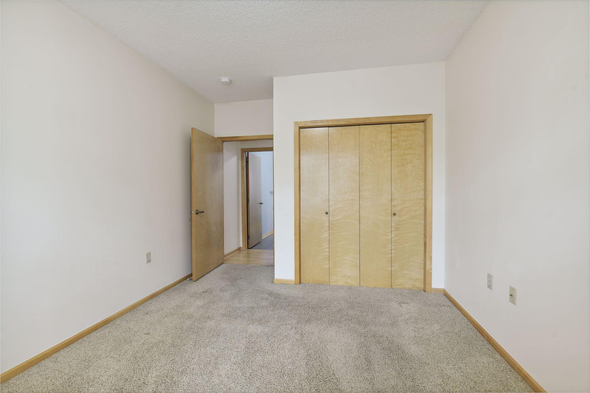 2530 E 34th Street Unit: 207