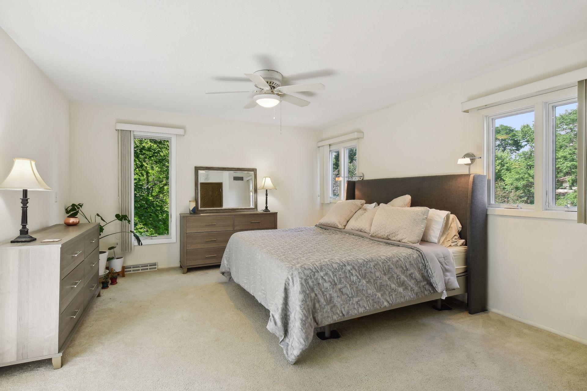 1788 Maryland Avenue N