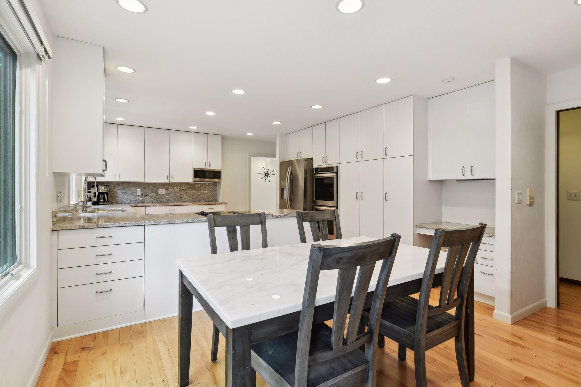 1788 Maryland Avenue N