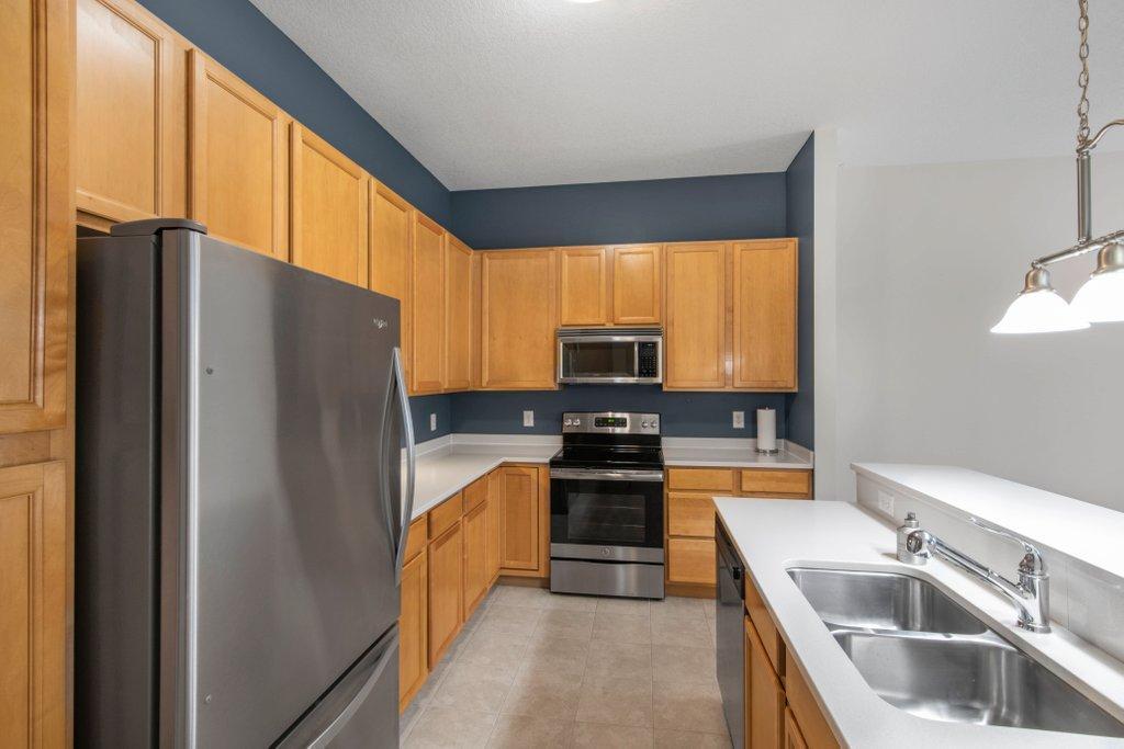 2550 38th Avenue NE Unit: 408