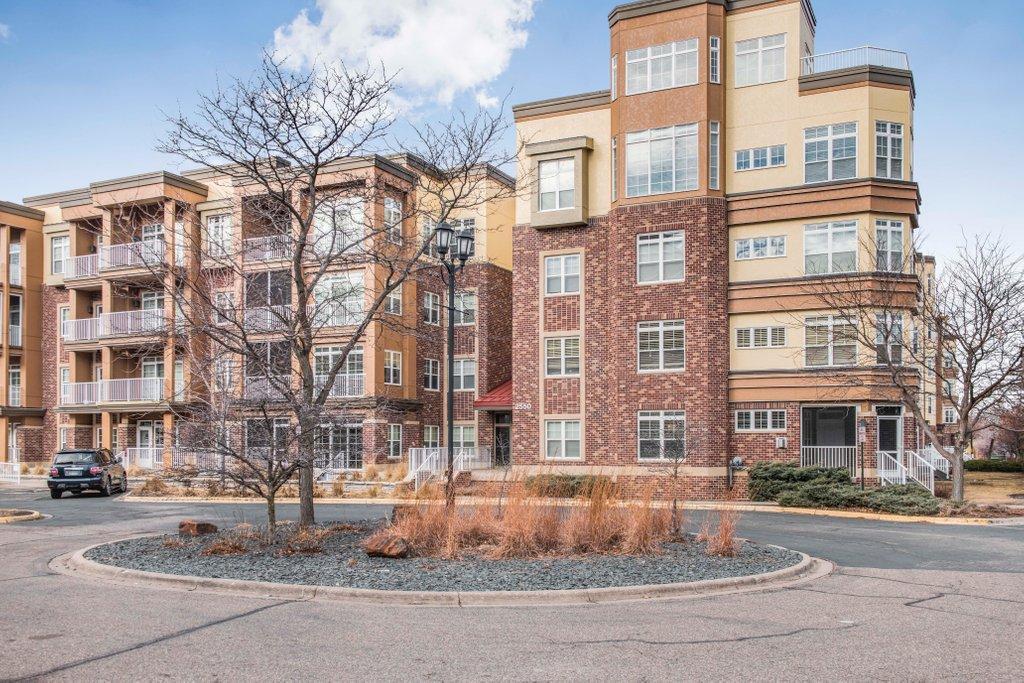 2550 38th Avenue NE Unit: 408