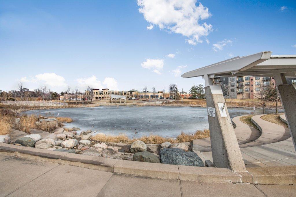 2550 38th Avenue NE Unit: 408