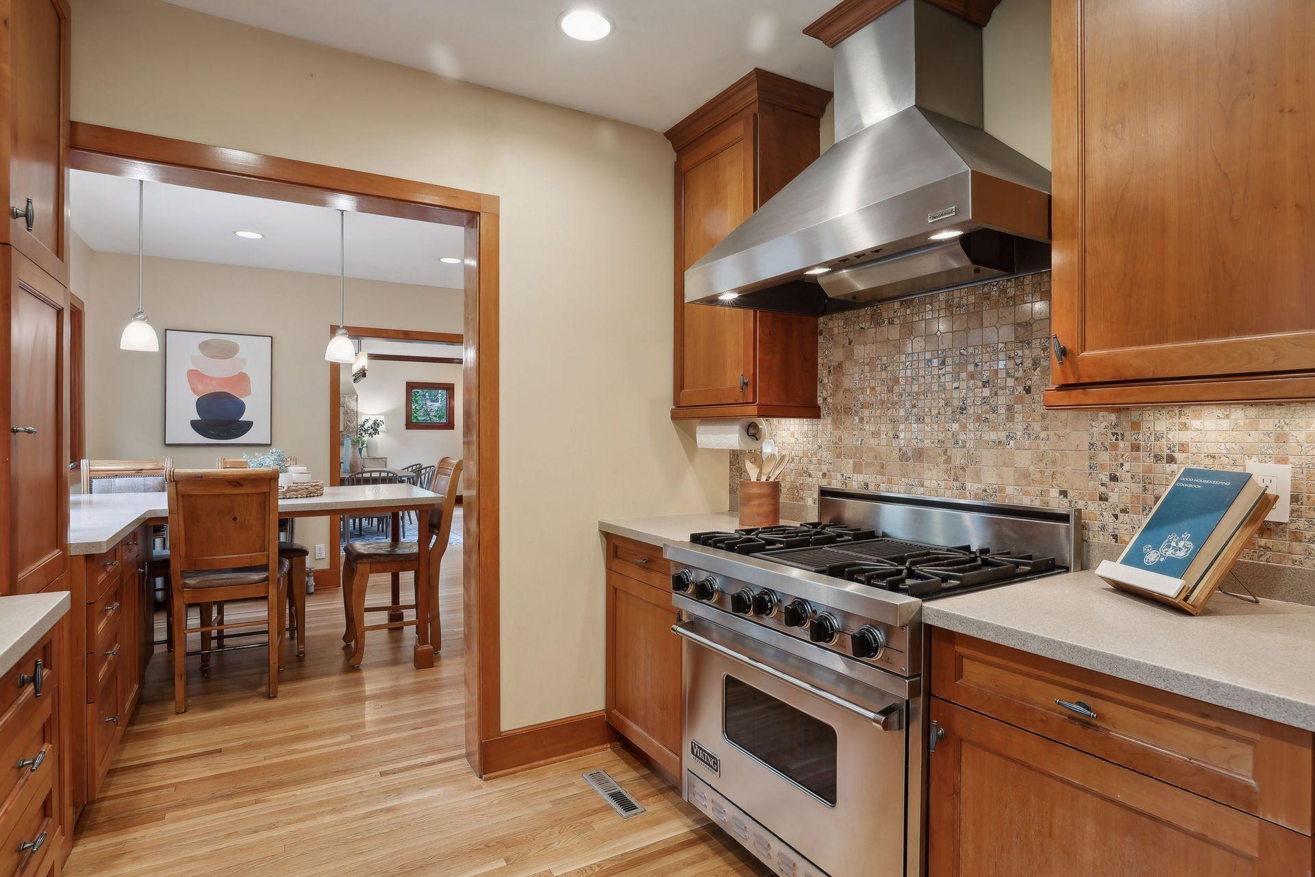 320 Prospect Avenue