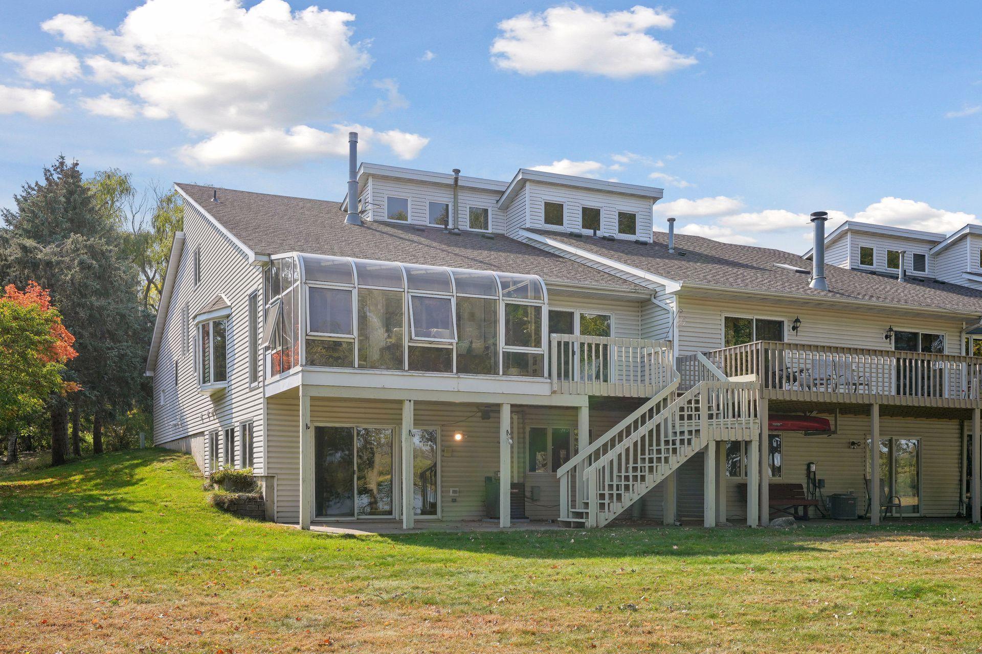 1895 County Road F E