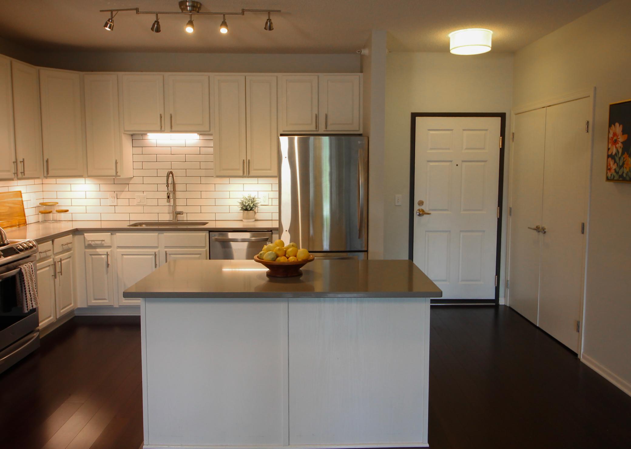 4824 E 53rd Street Unit: 309