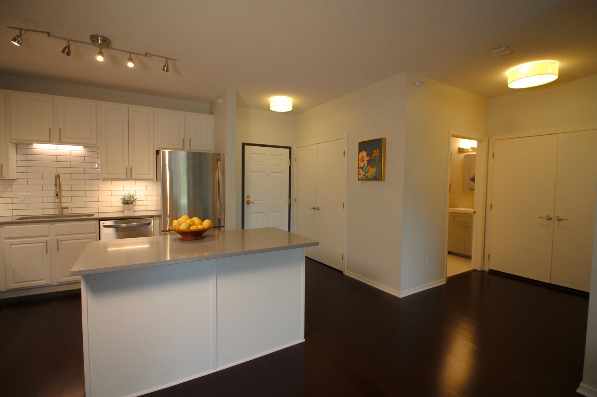 4824 E 53rd Street Unit: 309