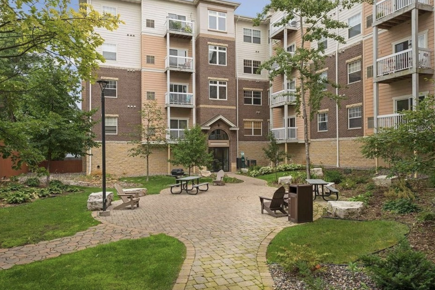 4824 E 53rd Street Unit: 309