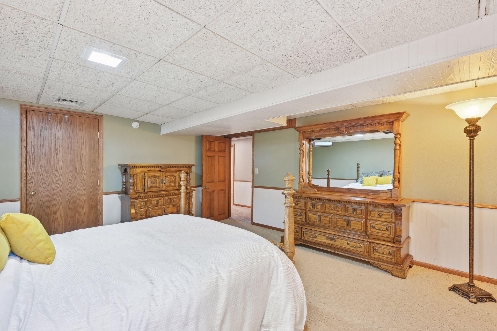 55 Woodhill Road