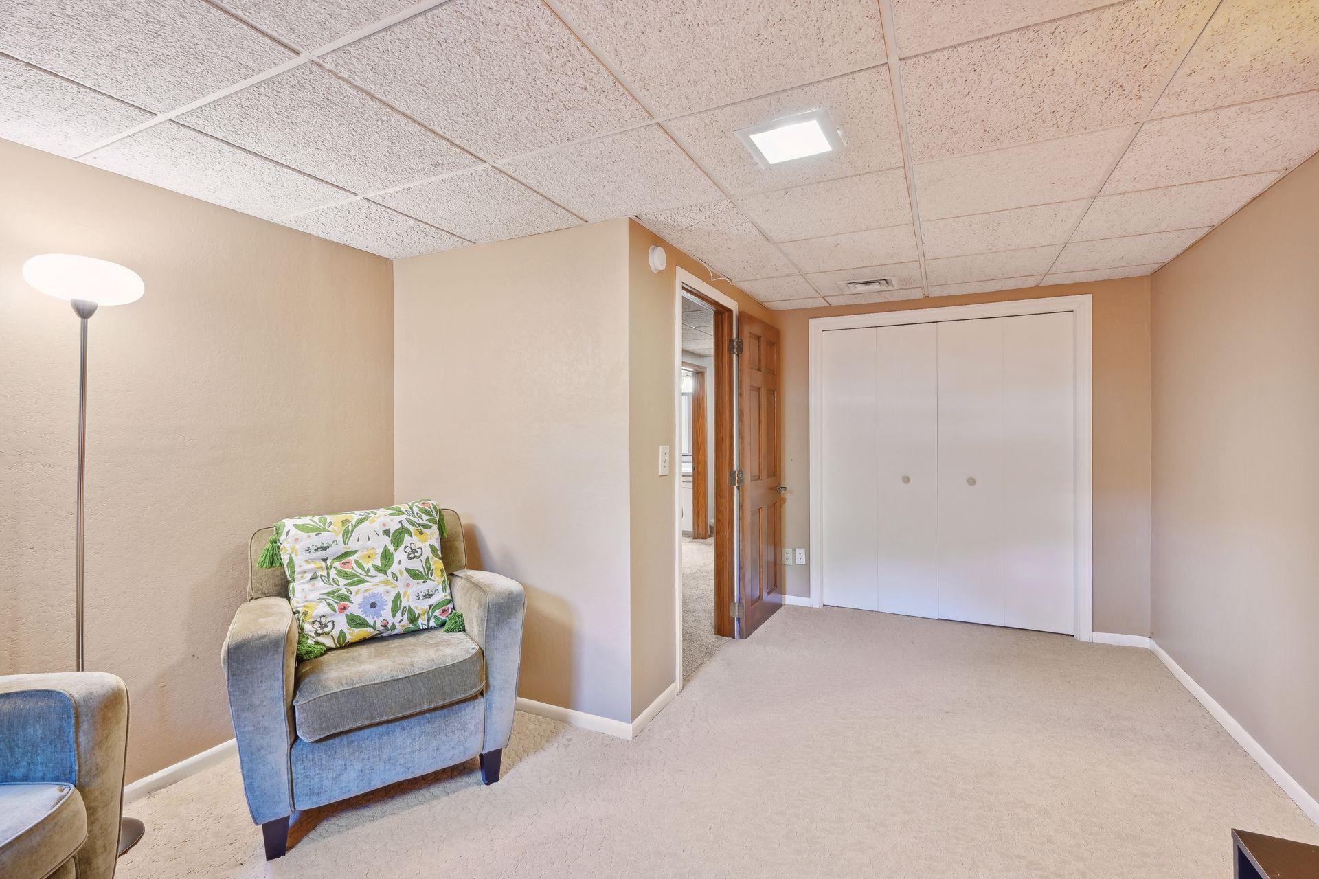 55 Woodhill Road