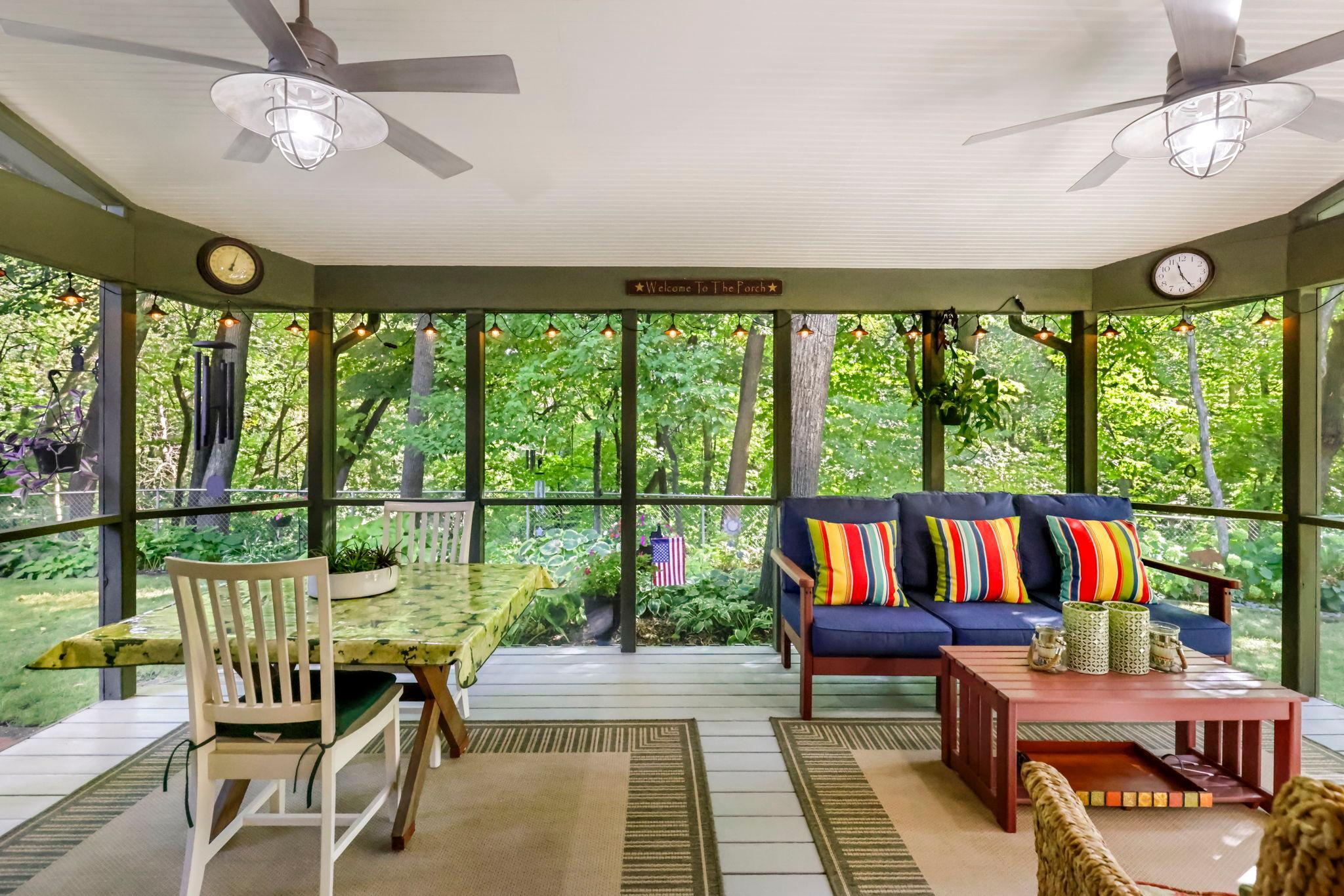 13123 Yosemite Avenue S