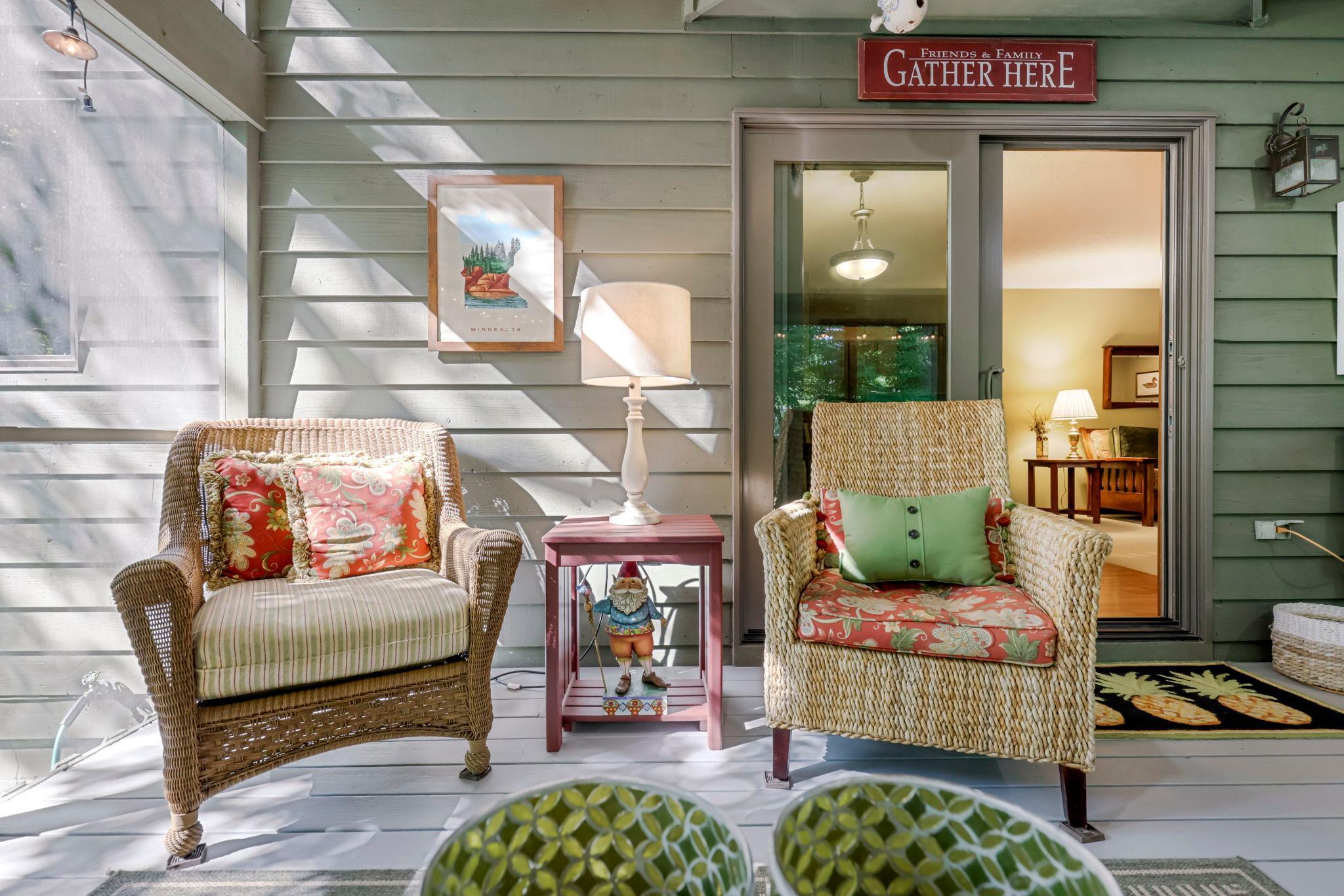 13123 Yosemite Avenue S