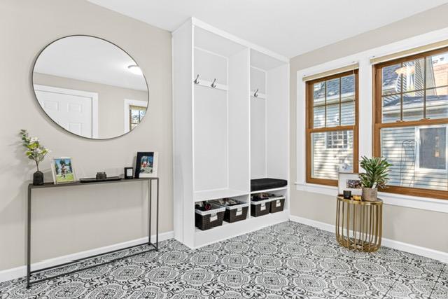 4708 Wentworth Avenue