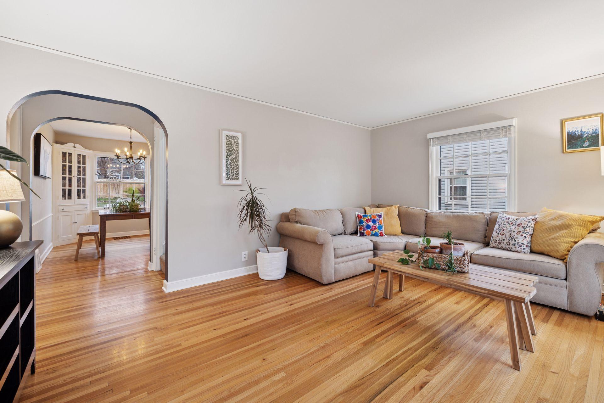3916 E 55th Street