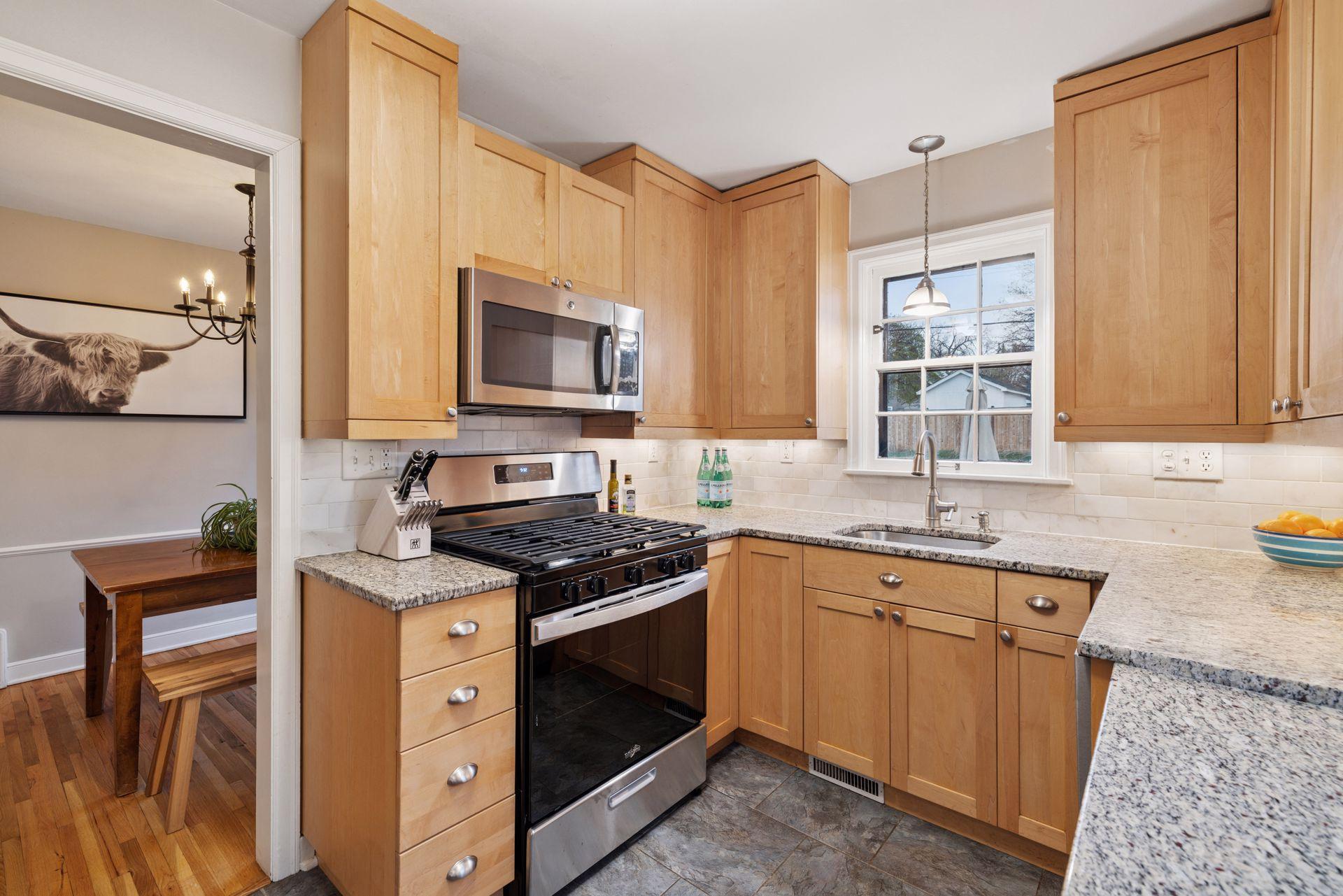 3916 E 55th Street