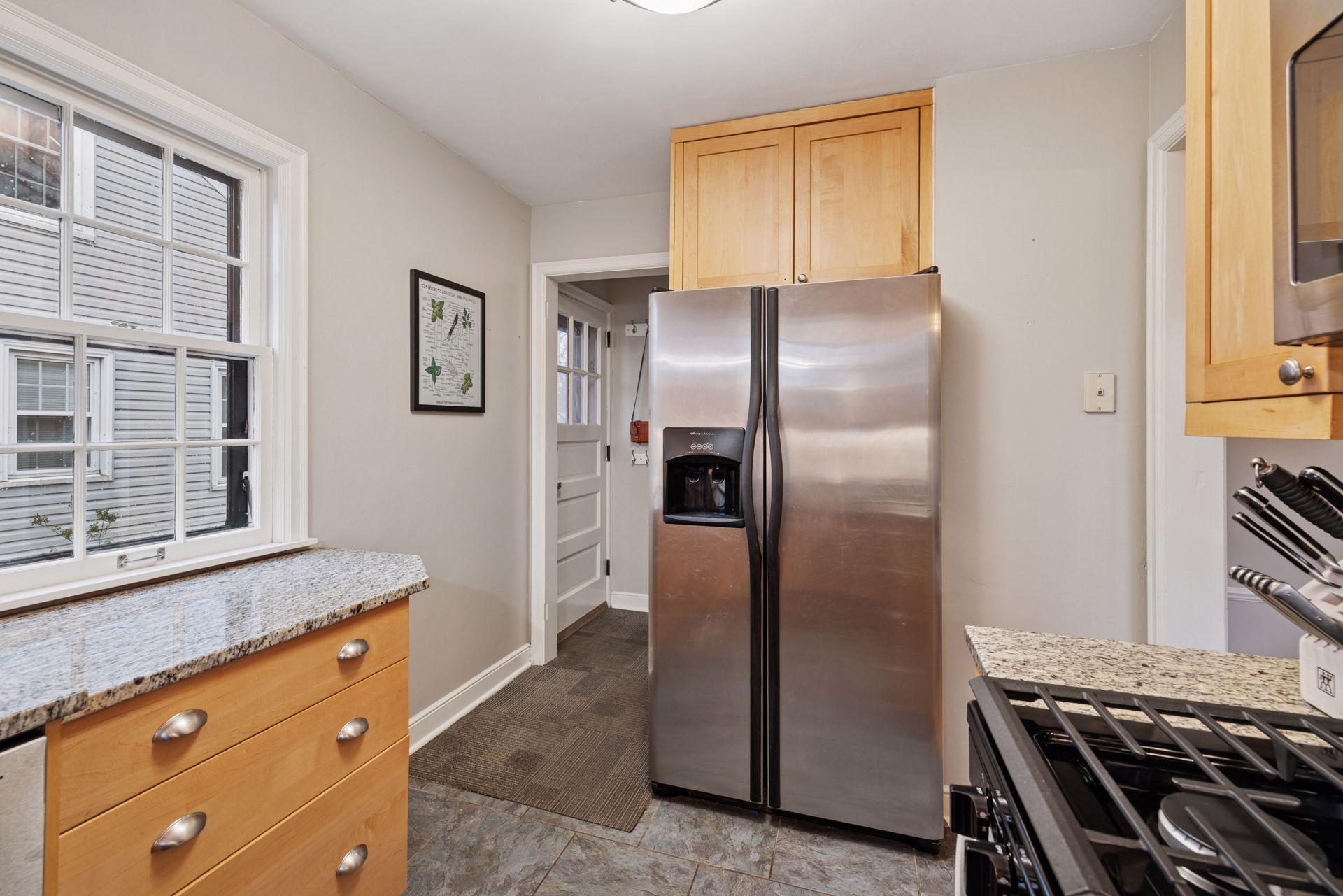 3916 E 55th Street