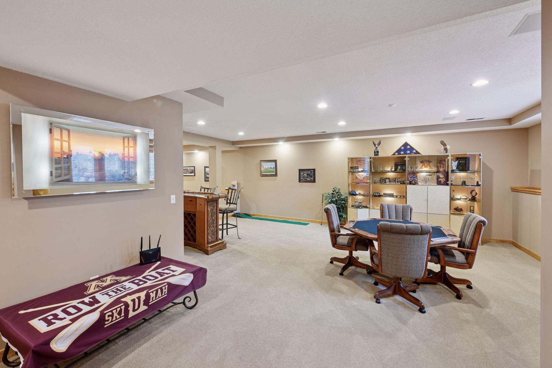 3670 Yuma Lane N