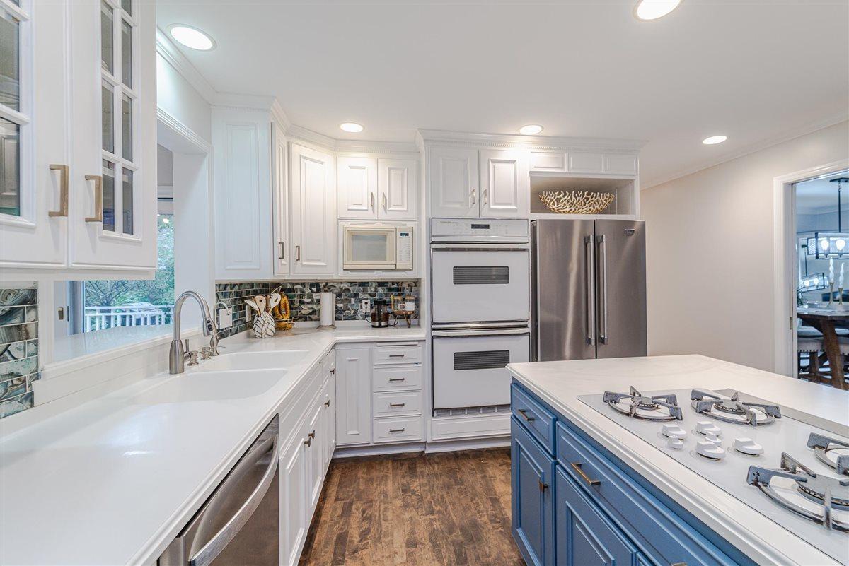 1165 Kenilworth Drive