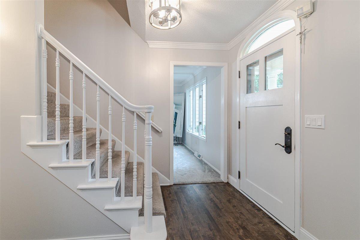 1165 Kenilworth Drive