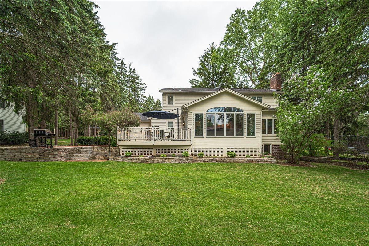 1165 Kenilworth Drive