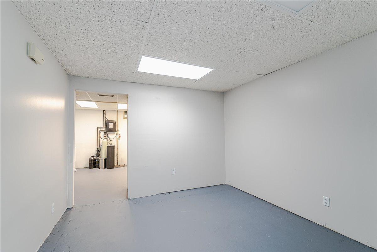 1165 Kenilworth Drive