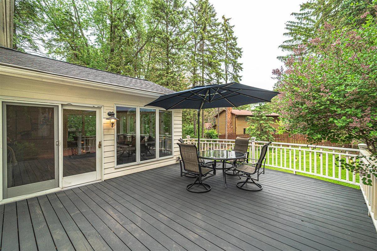 1165 Kenilworth Drive