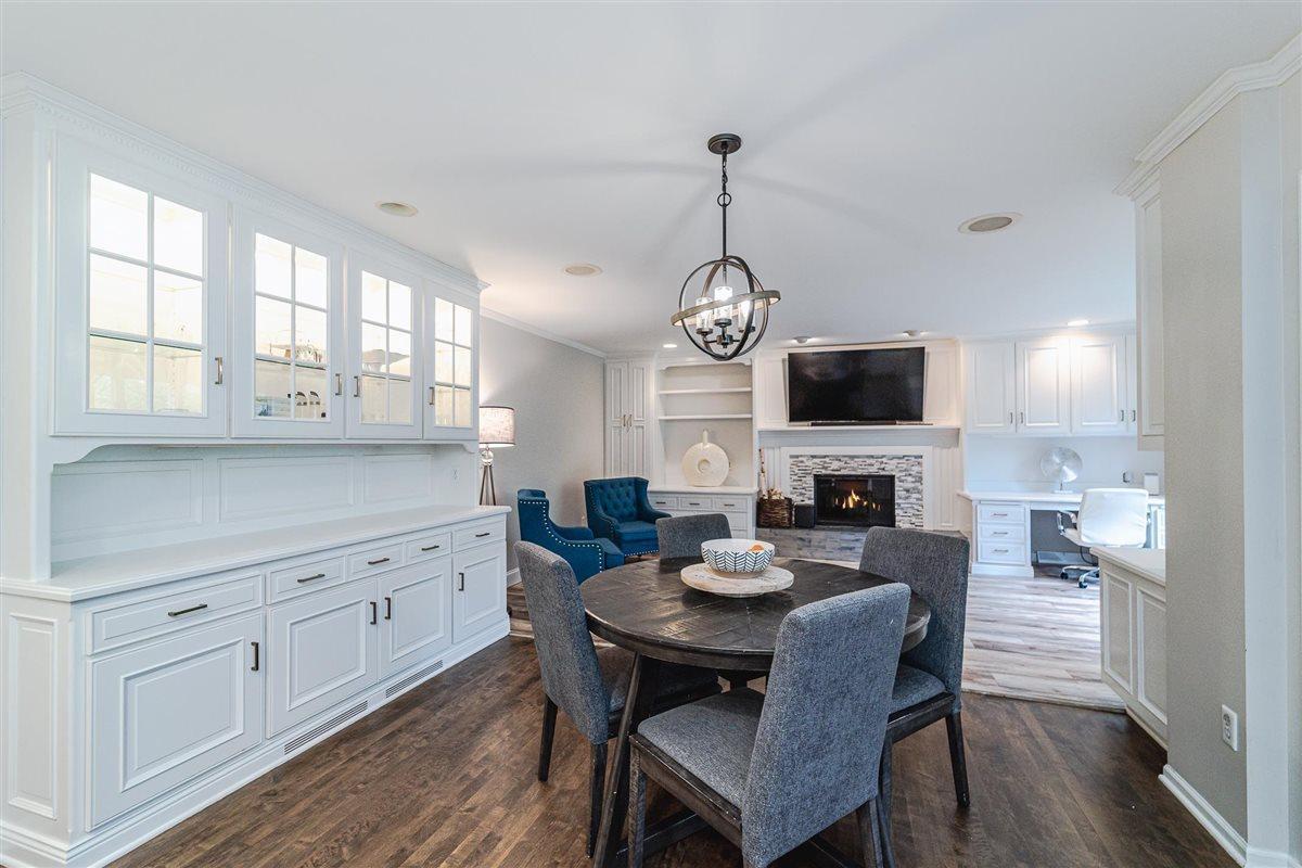 1165 Kenilworth Drive