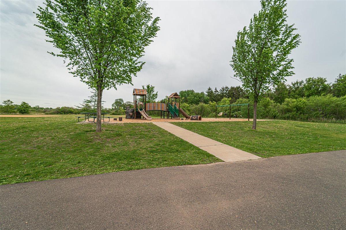 1165 Kenilworth Drive
