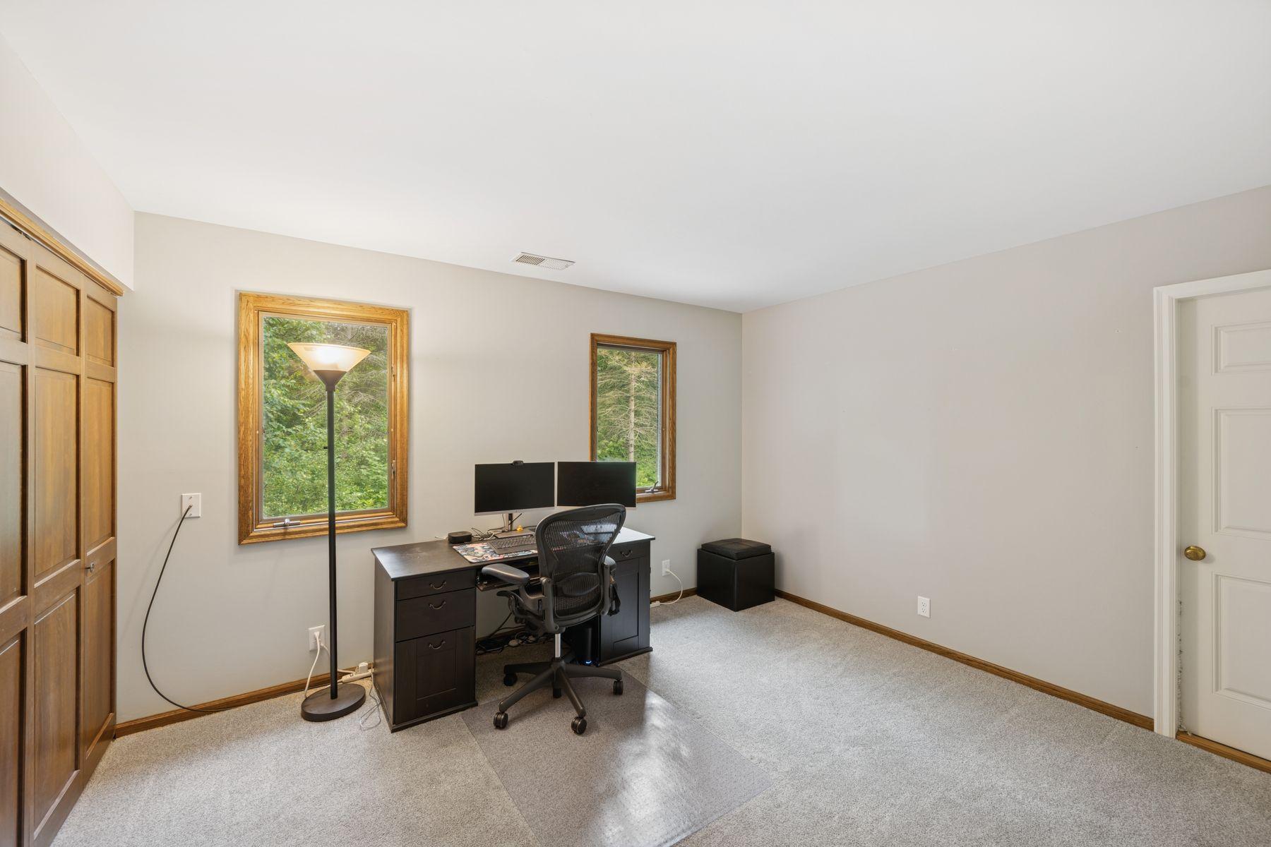 200 Marie Avenue W