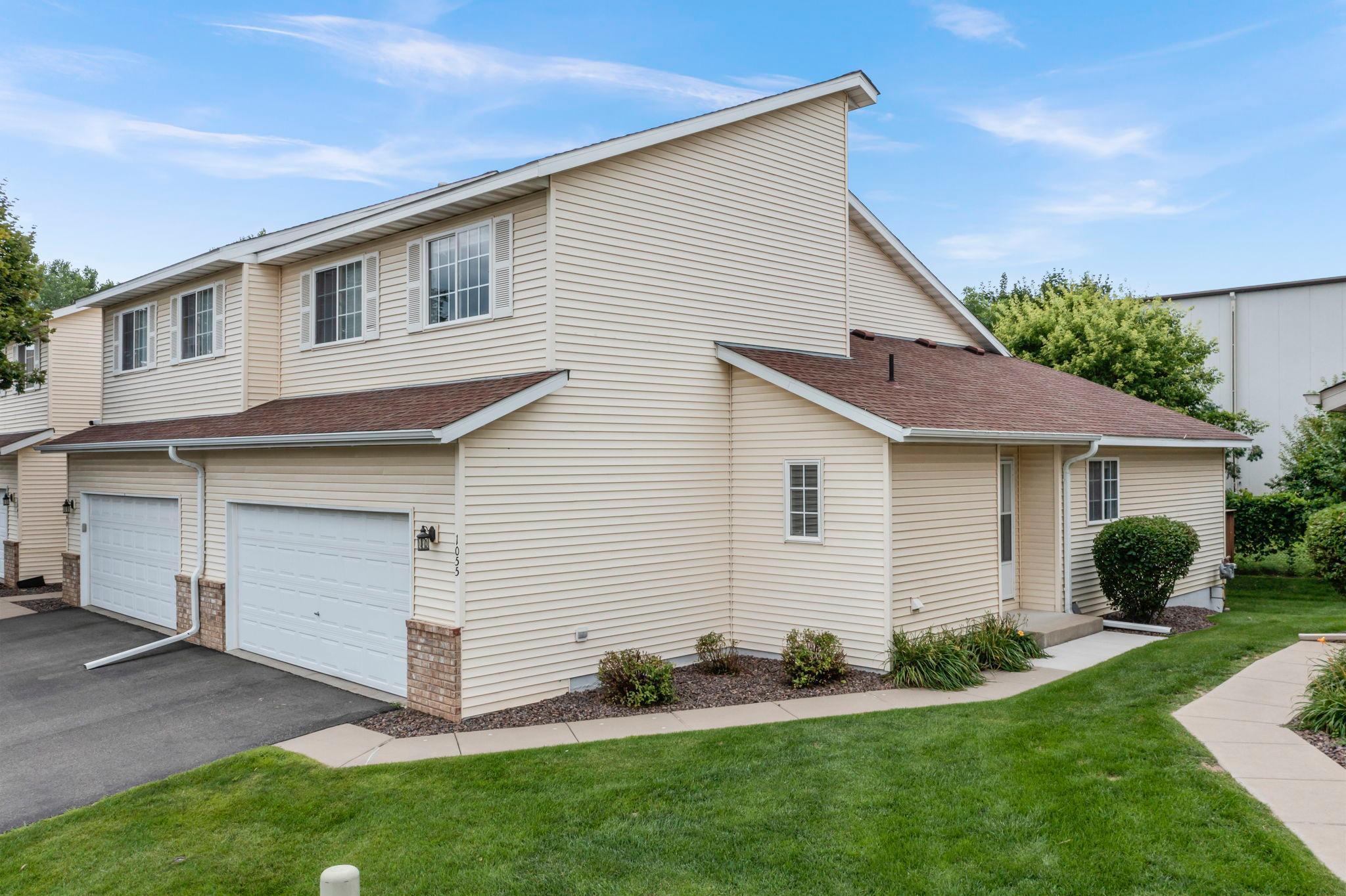 1055 Willow Trail