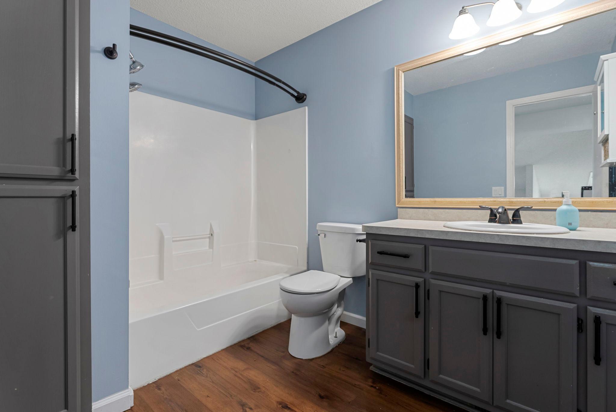 1055 Willow Trail