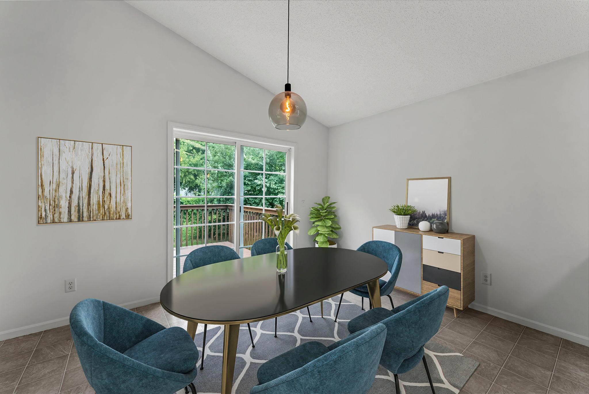 1055 Willow Trail