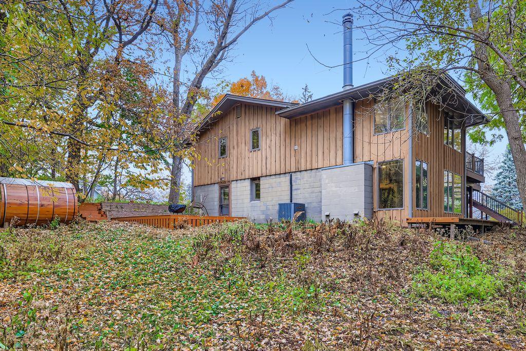 3333 Lake Johanna Boulevard