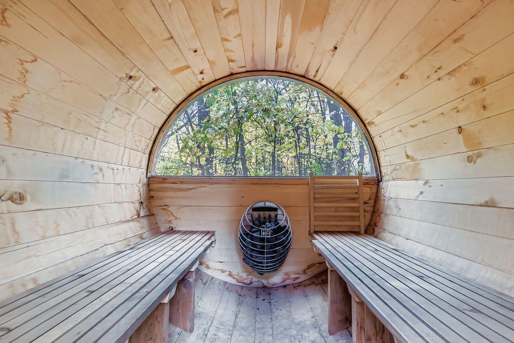 3333 Lake Johanna Boulevard