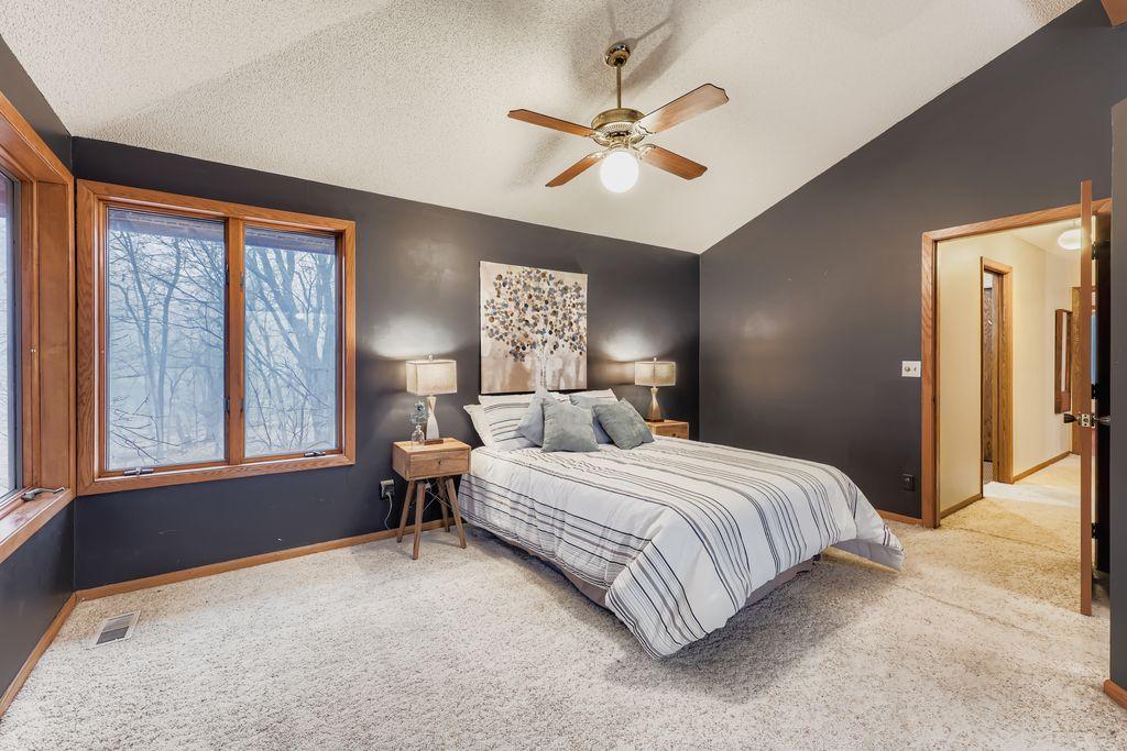 3333 Lake Johanna Boulevard