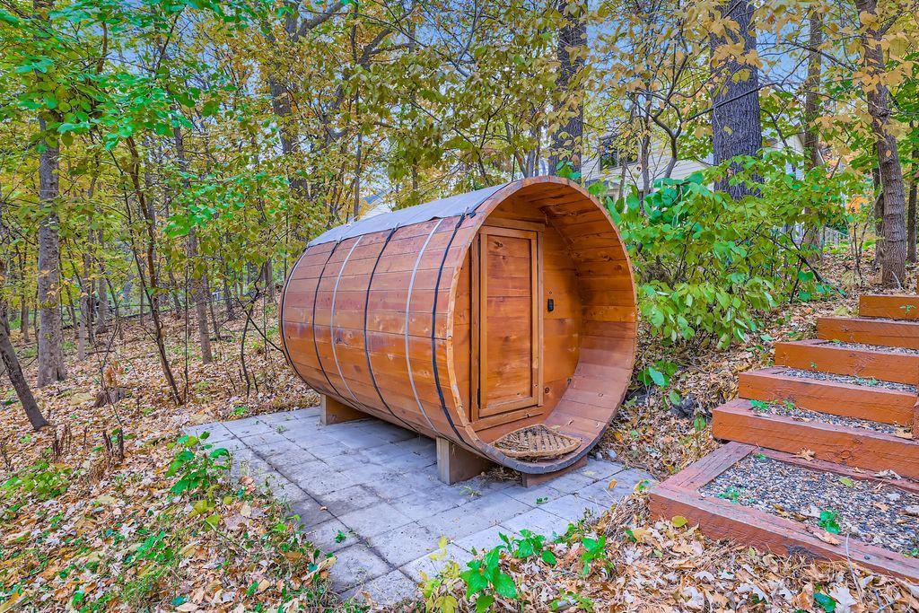 3333 Lake Johanna Boulevard