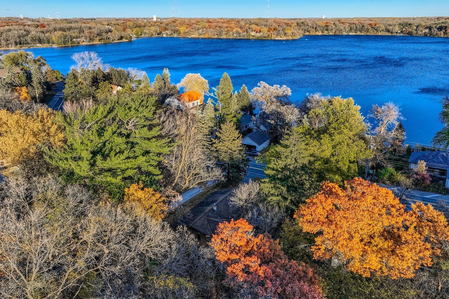 3333 Lake Johanna Boulevard