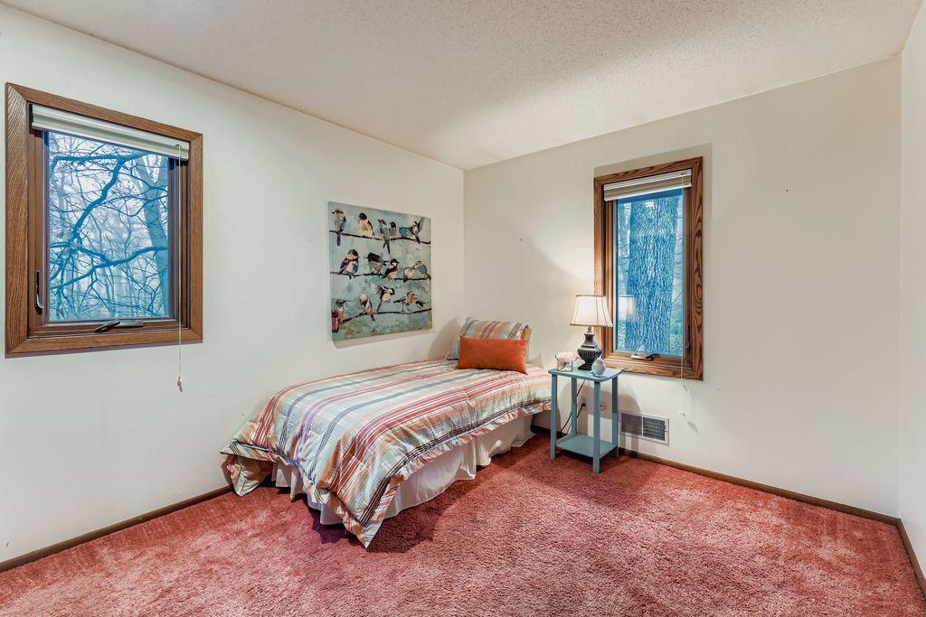 3333 Lake Johanna Boulevard