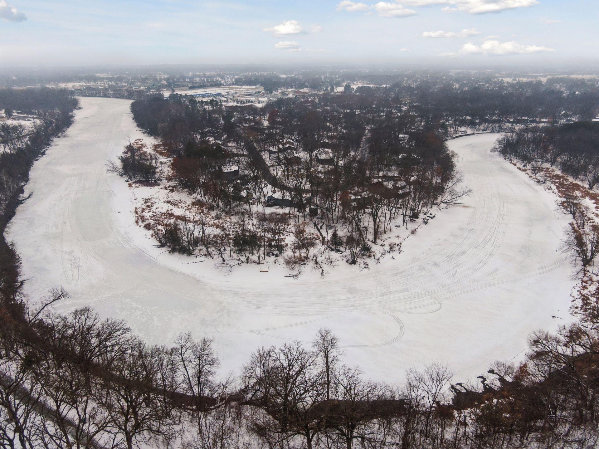 3460 Rum River Drive