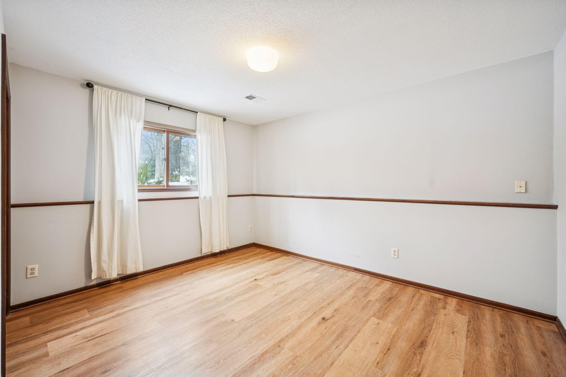 3460 Rum River Drive