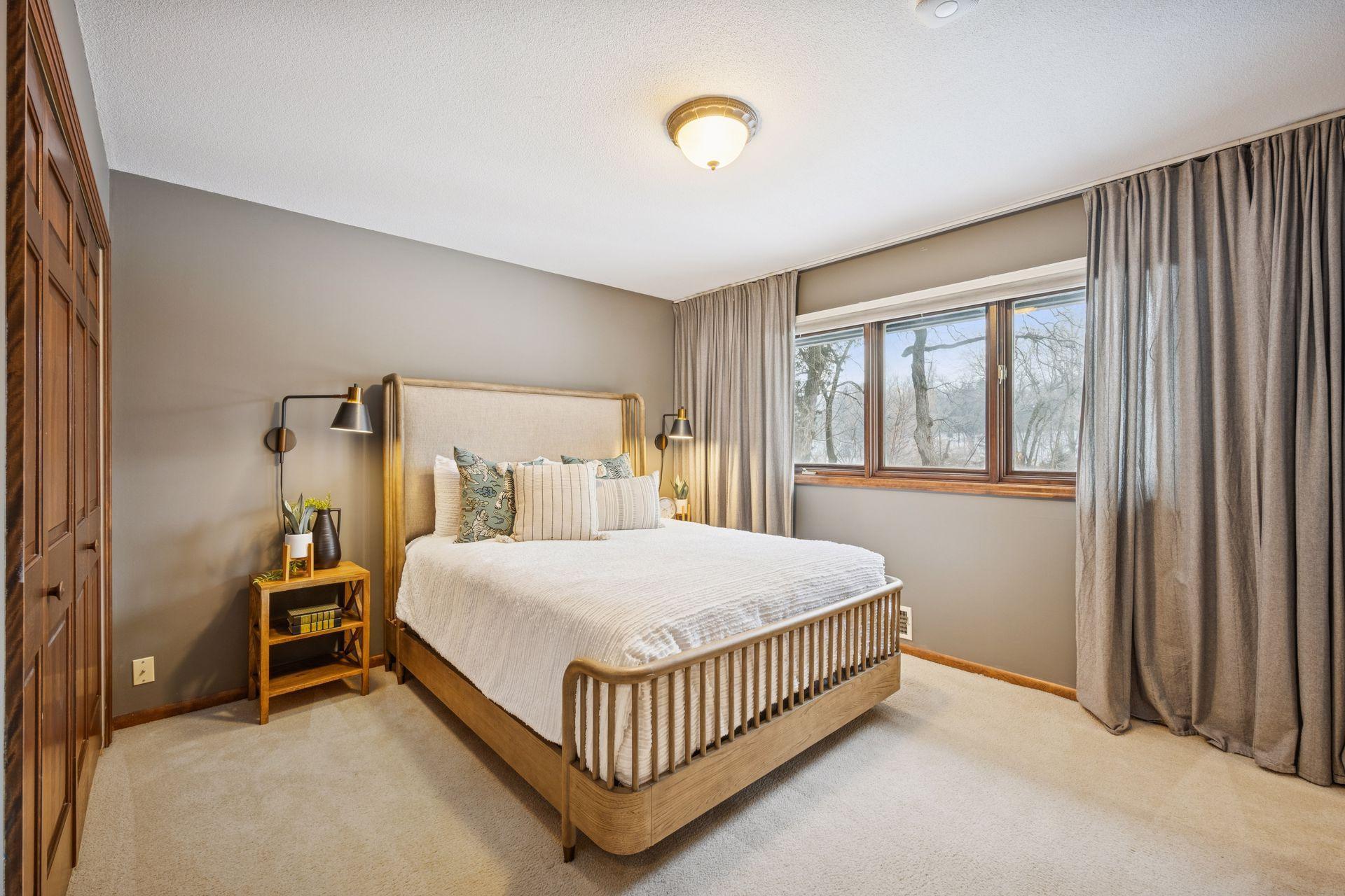 3460 Rum River Drive