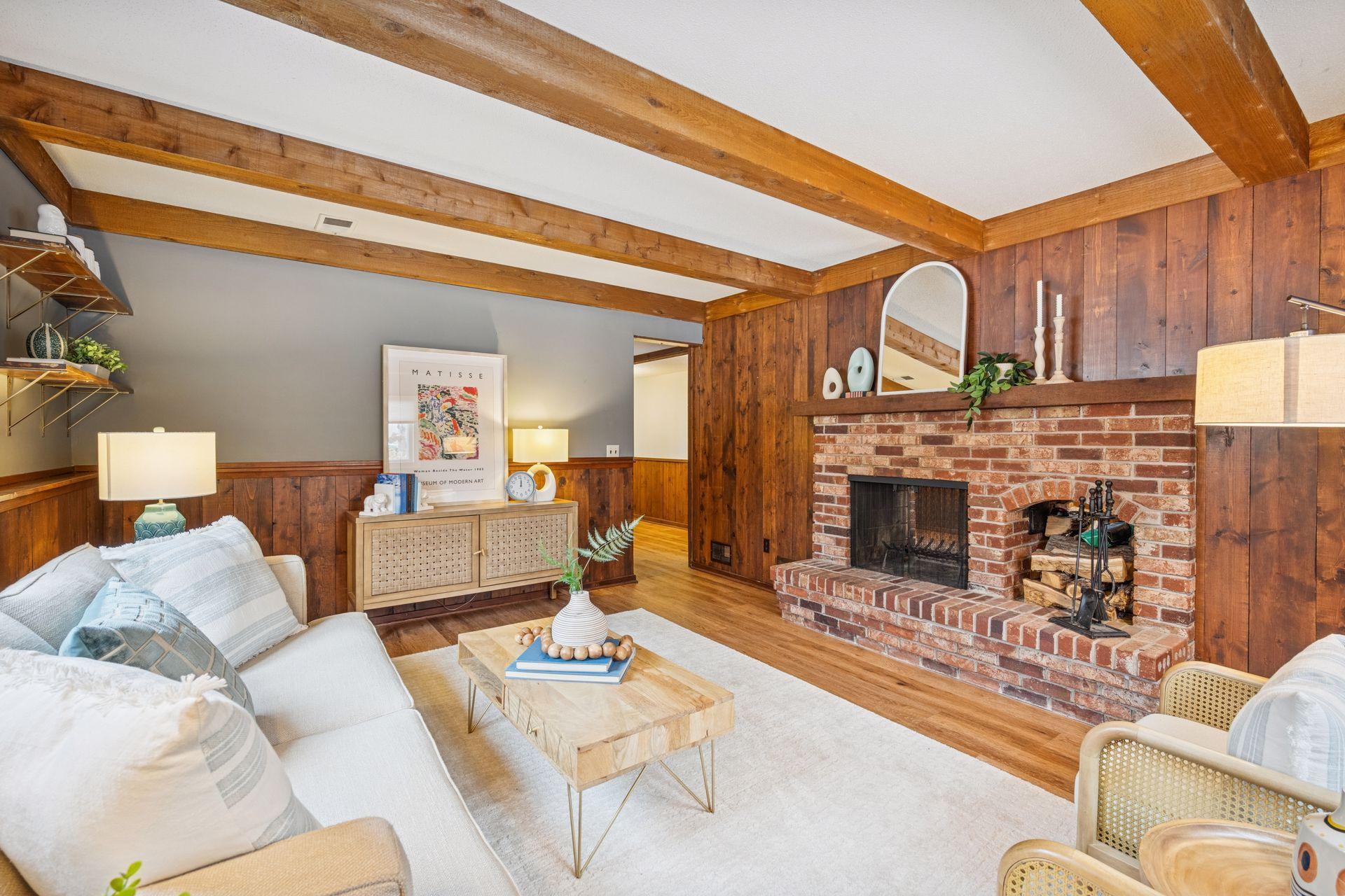 3460 Rum River Drive