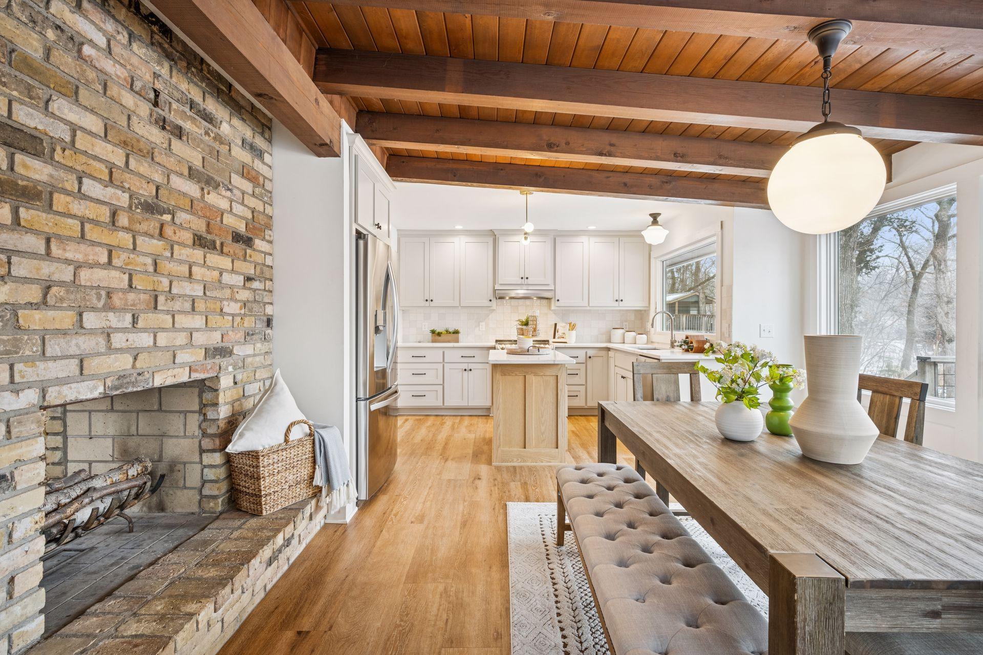 3460 Rum River Drive